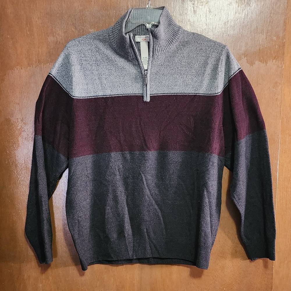 Dockers Men's Maroon and Gray 1/4 Zip-Up Sweater